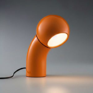 Martinelli Luce Pallino — la piccola lampada da tavolo che ti guarda (e non smetti di guardare)