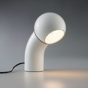 Martinelli Luce Pallino — la piccola lampada da tavolo che ti guarda (e non smetti di guardare)