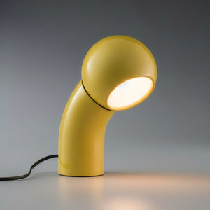 Martinelli Luce Pallino — la piccola lampada da tavolo che ti guarda (e non smetti di guardare)