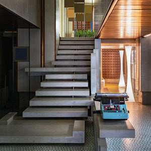 Biconica Pol, Lampada da terra - Martinelli Luce