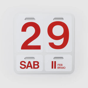 ecletty calendario Formosa by Danese Milano anodizzato naturale scritte rosse