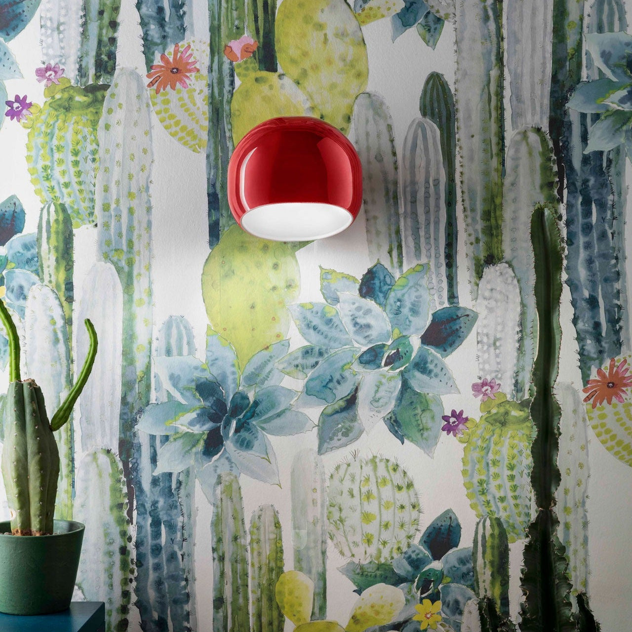 C2553 Ayrton Applique | Ferroluce