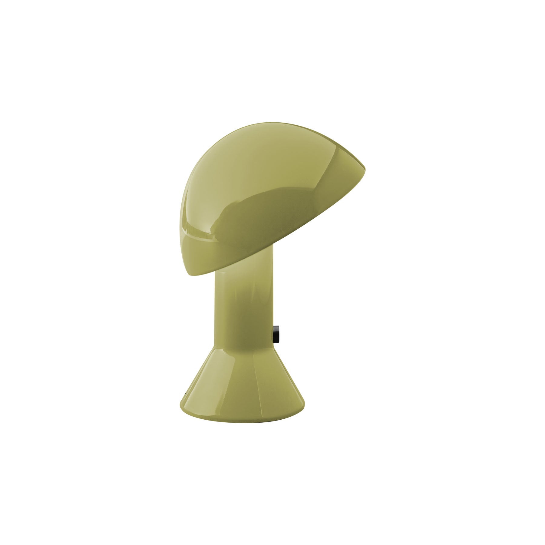 Lampada da tavolo Elmetto di Martinelli Luce, colore verde, su sfondo neutro, con diffusore orientabile.