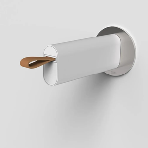 Metrica, lampada da parete di design e interattiva di Martinelli Luce su sfondo bianco.