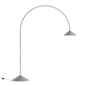 Piantana da esterno Out 4270 Vibia con struttura ad arco in acciaio inox e base conica in alluminio Beige, scontornata su sfondo bianco.