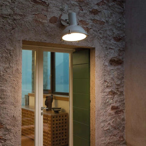 ecletty lampada Projecteur 165 da Parete ambientata white sand