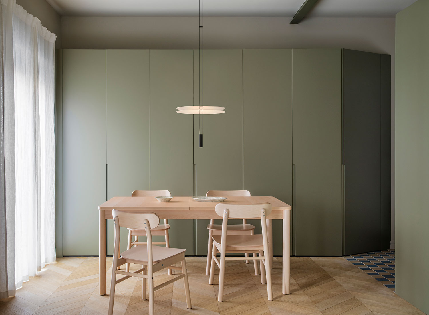 Sospensione elegante per il tavolo della sala da pranzo