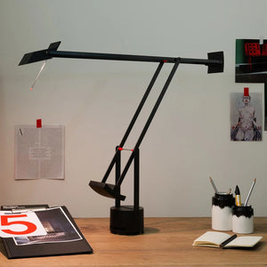 Tizio Classic Artemide — Lampada da Scrivania Richard Sapper Nero e Bianco